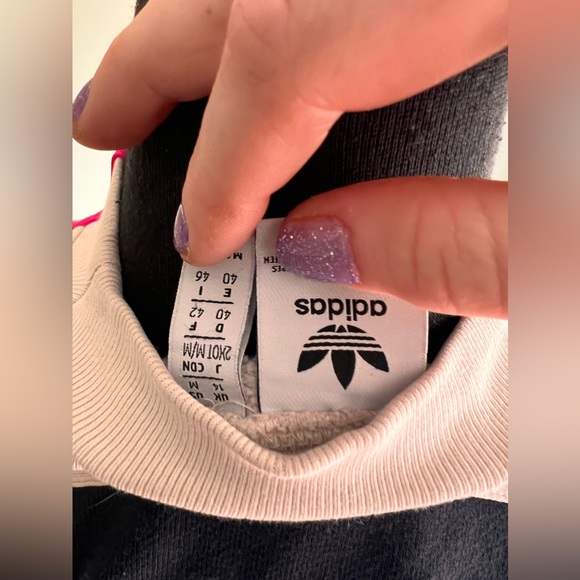 Adidas size medium Moto style sweatshirt with pockets good condition - Picture 5 of 7